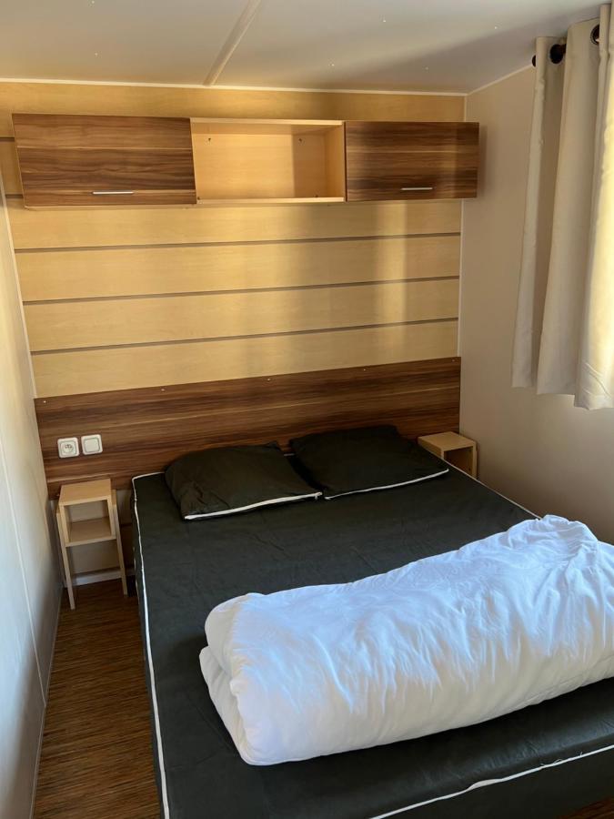 Mobilhome 4 Ca61 Vias Buitenkant foto